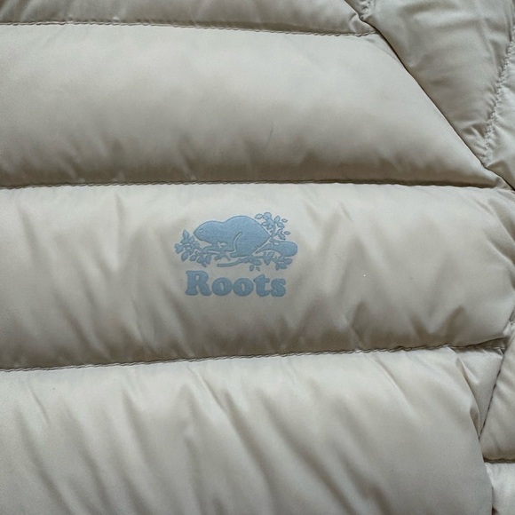 Roots down packable jacket - Picture 4 of 13